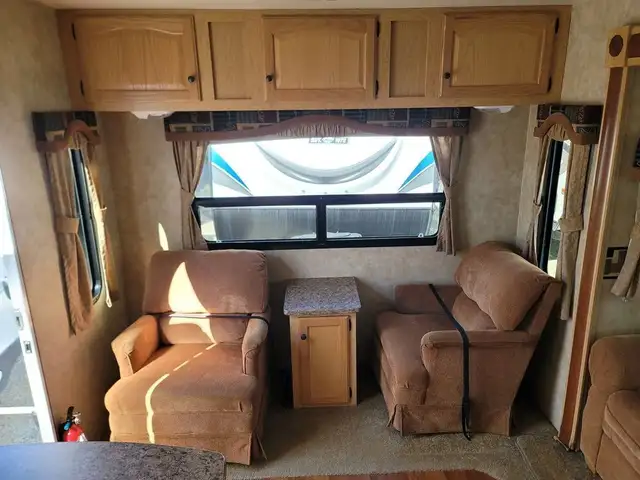 2009 K-Z Spree 285 RLS in Travel Trailers & Campers in Penticton - Image 7