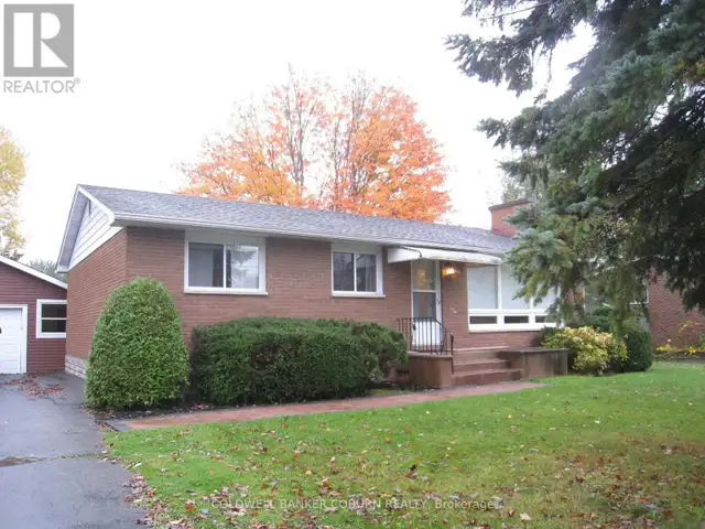 304 GEORGE STREET E North Grenville, Ontario in Long Term Rentals in Ottawa - Image 2