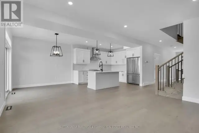 422 OLD WONDERLAND ROAD London South (South N), Ontario in Land for Sale in London - Image 10