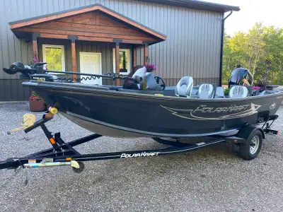 2022 Polar Kraft Frontier 165 - 60 HP Four Stroke - Only 65 hours FINANCING AVAILABLE Overall Length...