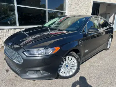 2014 Ford Fusion Energi SE – Automatique | Hybride | Cuir | Très propre Caractéristiques principales...