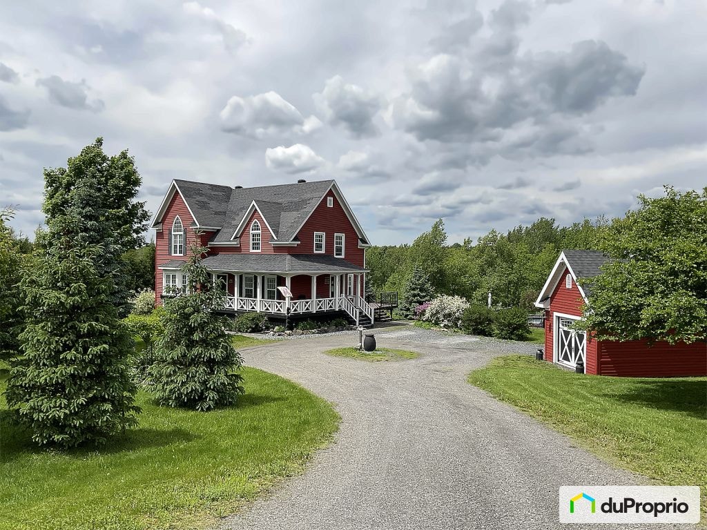 $1,275,000 - 2 Storey for sale in Bromont — photo 1