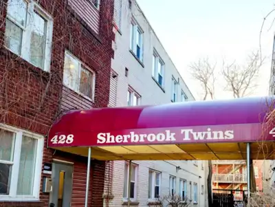 5A//Winnipeg/Offers anytime! Discover this well-maintained 1 bedroom condo unit offering exceptional...