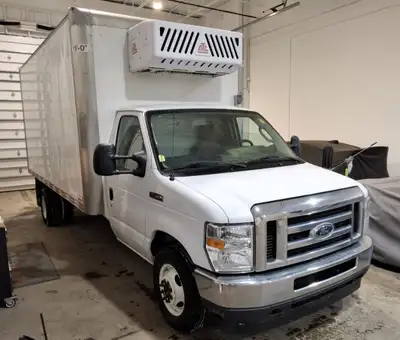 A revenue-ready refrigerated cube truck dependable V8 power, cold-chain capability, and no-nonsense...