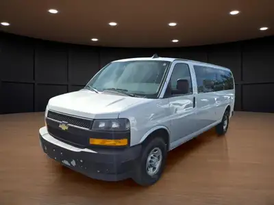 Price includes $1,000 finance credit. Price does not include fees or taxes. The 2022 Chevrolet Expre...