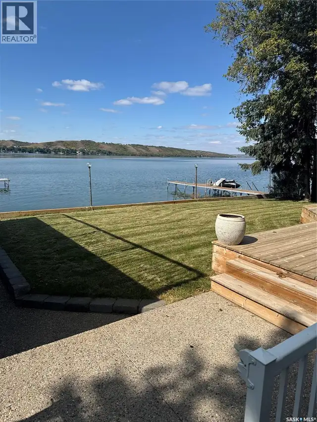 2 Lakeview LANE Katepwa Beach, Saskatchewan in Houses for Sale in Regina - Image 6