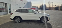 Our 2024 BMW X3 xDrive30i Premium Essential Pkg Alpine White is in stock and ready for your driveway... (image 5)