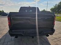 Kijiji Engine: Straight 6 Cylinder Engine 3.0L L/100Km City: 14.0 L/100Km Hwy: 9.8 Safety Equipment... (image 5)