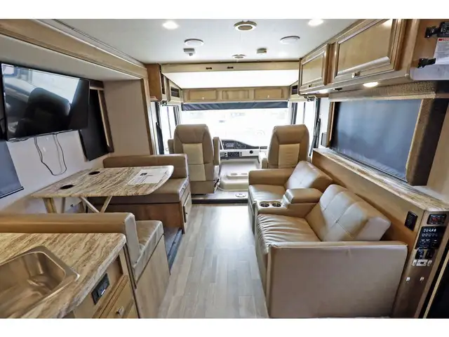 2020 Holiday Rambler Admiral 28A 2 extension Classe A 2020 in RVs & Motorhomes in Laval / North Shore - Image 22