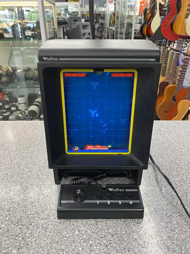 Vectrex Retro Vintage Arcade System HP300 in Older Generation in City of Toronto - Image 2