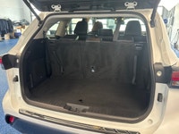 2026 Toyota Highlander Limited AWD Limited | 8 Passenger | Luxury | Zacks Certified. 8-Speed Automat... (image 6)