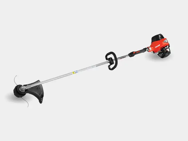 Echo SRM3020 String Trimmer in Lawnmowers & Leaf Blowers in Belleville - Image 2