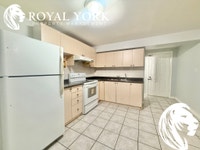 ** OPEN 24/7 - CALL: 437-561-9900 ** 1 Bedroom + Den, 1 Bathroom, Near Parks, Public Transportation,... (image 3)