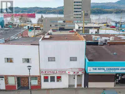 Commercial Building for Sale - Fully Equipped Restaurant+ Living Quarters. Located in the heart of d...