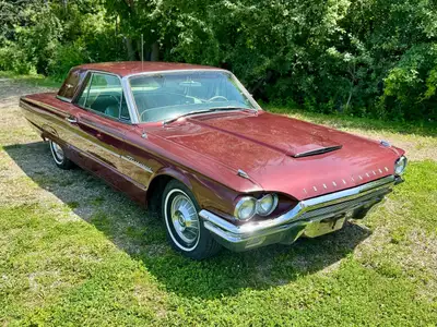1964 Ford Thunderbird Hardtop V8 390 CID 4 BBL 3-Speed Cruise-O-Matic Rear Axle 3.00:1 ( Built in Wi...