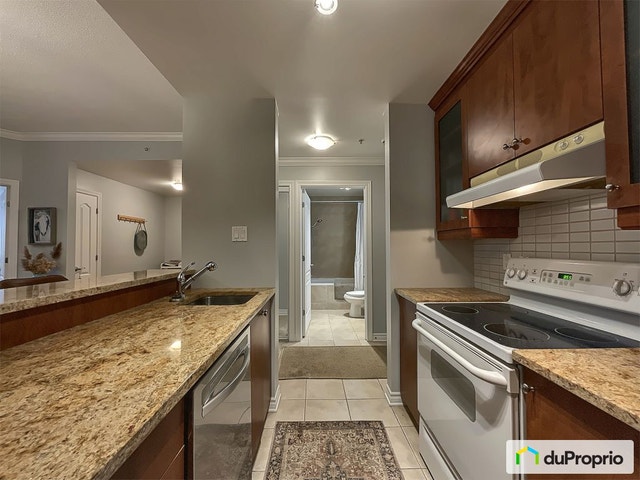$354,700 - Condominium for sale in Ahuntsic / Cartierville — photo 3