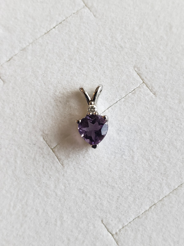 Amethyst & tiny diamond pendant in Jewellery & Watches in Whitehorse