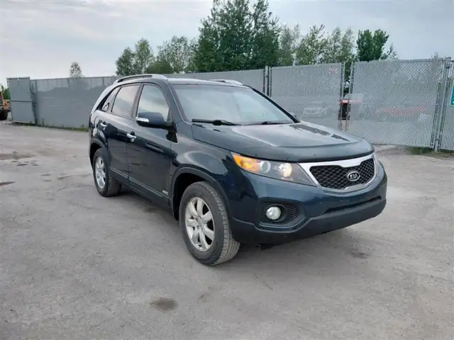 2012 KIA Sorento LX in Cars & Trucks in Drummondville - Image 8