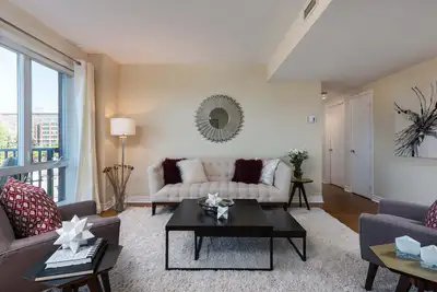 4-1/2 à Louer à Côte Saint-Luc | 2 Bedroom for Rent, View more