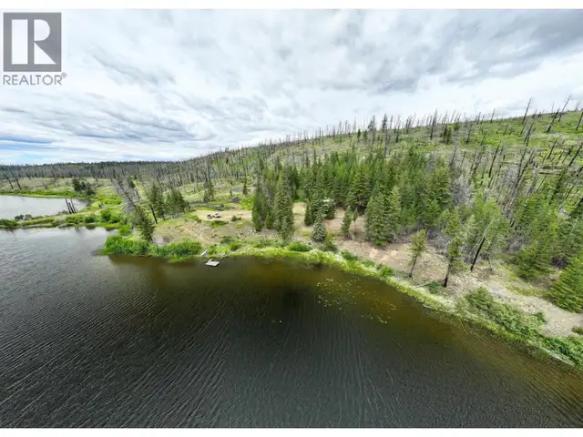 6425 BOULE YOUNG LAKE ROAD 70 Mile House, British Columbia in Houses for Sale in Kamloops - Image 4