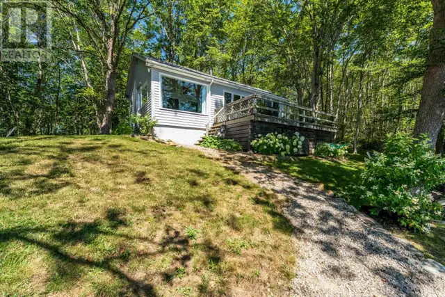 5232 Highway 340 Forest Glen, Nova Scotia in Houses for Sale in Yarmouth - Image 15