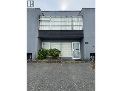 2-level warehouse/showroom/office. The complex offers ample surface parking. Ideal for various uses...