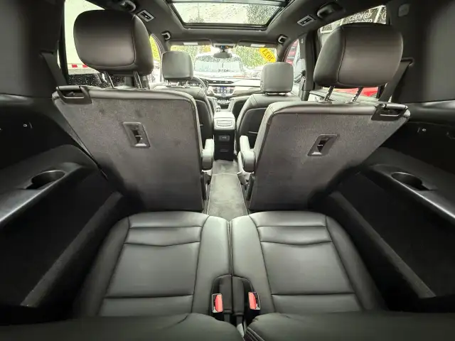 2023 Cadillac XT6 AWD Sport LOW KM!! PANO ROOF, BOSE AUDIO, LOAD in Cars & Trucks in Ottawa - Image 41