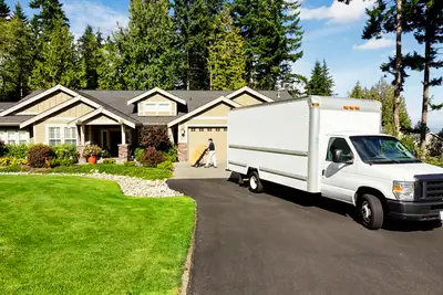 PROFESSIONAL MOVERS NEAR YOU -  LOCAL AND LONG DISTANCE ⭐24/7⭐, View more