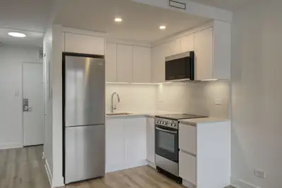 renovated studio apartment near Concordia - ID 1506