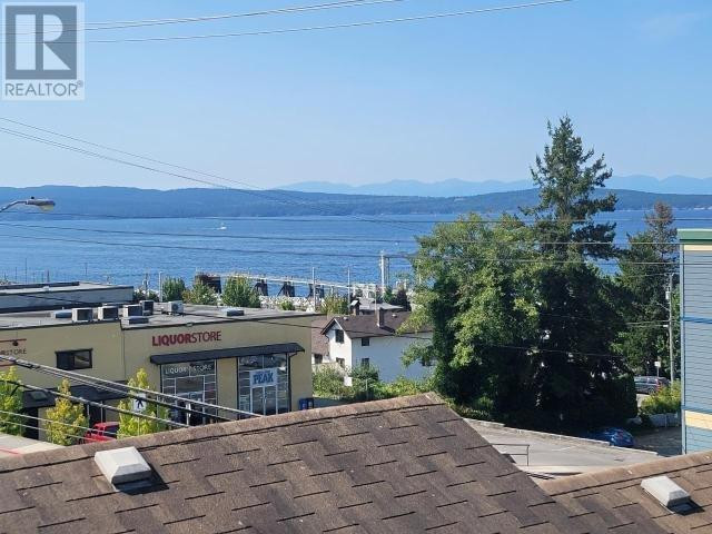 4516 MARINE AVE Powell River, British Columbia in Houses for Sale in Powell River District