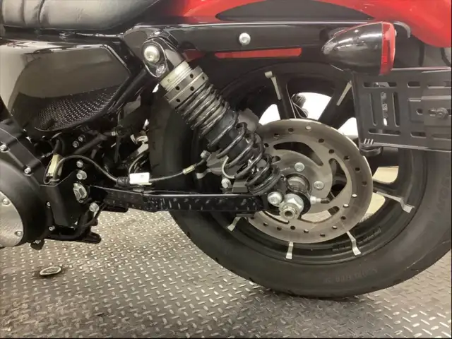 2019 Harley-Davidson XL883N Iron 883 in Street, Cruisers & Choppers in City of Toronto - Image 10