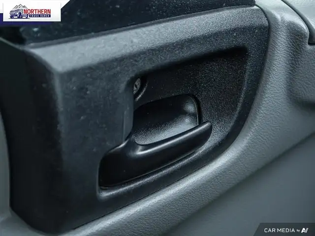 2018 Hino 195 2018 Hino 195 Cube Van / Box Truck – 5.1L Diese... in Cars & Trucks in Edmonton - Image 23