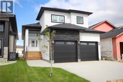 Step into this fully finished Beautifully crafted masterpiece that provides elegant touches at every...