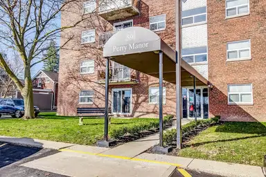 Perry Manors smoke-free apartments in downtown Woodstock, ON, provide all the charm and amenities yo...