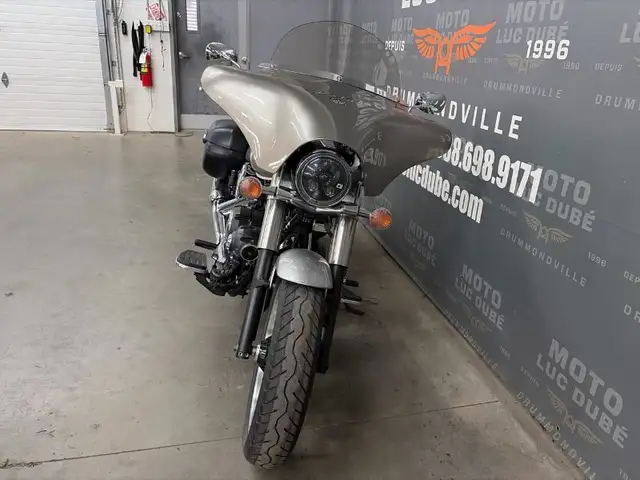 2012 Yamaha V-Star 950 Tourer in Street, Cruisers & Choppers in Drummondville - Image 7