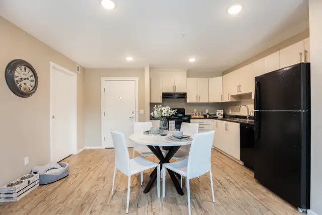 Pet-Friendly One Bedroom One Bath with In-suite Laundry for Rent in Long Term Rentals in Winnipeg - Image 9