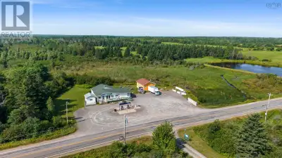 RENOVATED COUNTRY STORE, looking for new owners!! This hidden gem is located in the heart of cottage...