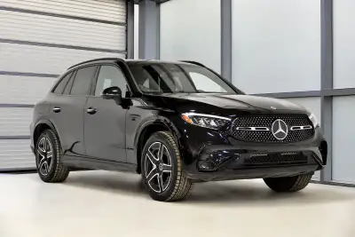 4Matic AWD / Navigation / Toit ouvrant panoramique / Assistance a la conduite Phares avants LED / En...