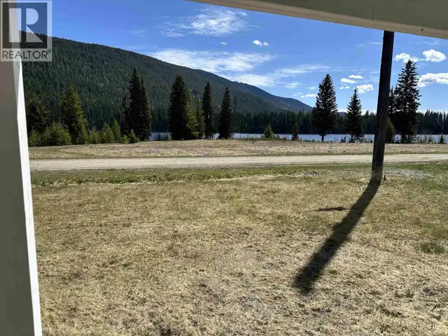 629 A ROAD Canim Lake, British Columbia in Houses for Sale in 100 Mile House - Image 9