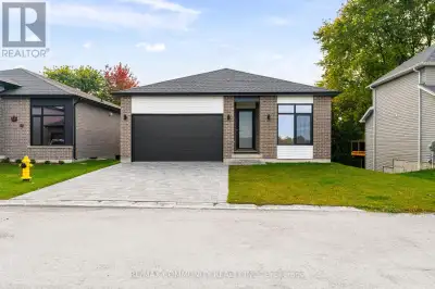 14 ALEXANDER CIRCLE Strathroy-Caradoc, Ontario