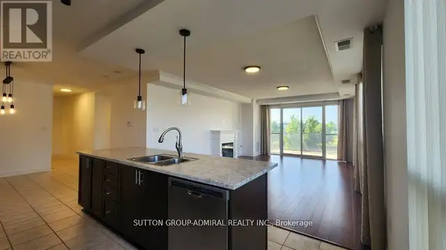 310 - 1030 CORONATION DRIVE London North (North I), Ontario in Long Term Rentals in London - Image 3
