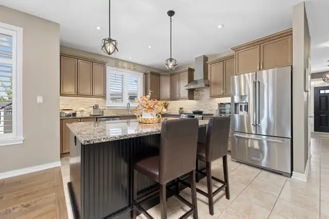 House for Sale in Other in St. Catharines - Image 6