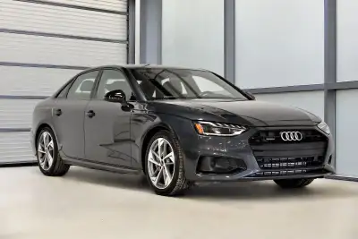Traction intégrale Audi quattro / Apple Carplay + Android Auto / Ecran 10,1 pouces / Camera / Survei...