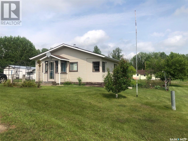 102 1st STREET N Endeavour, Saskatchewan Houses for Sale Saskatoon