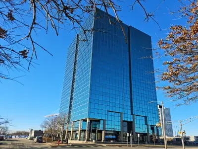 A fully serviced private office with 1 person, ready to use from day one. Work with focus and privac...