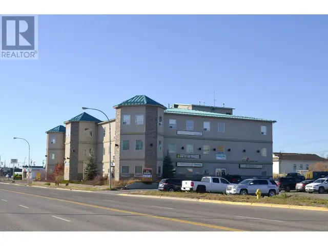 200 10504 100 AVENUE Fort St. John, British Columbia in Commercial & Office Space for Rent in Fort St. John - Image 2