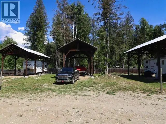 1701 Ireland Road Unit# 9 Seymour Arm, British Columbia in Land for Sale in Kamloops - Image 5