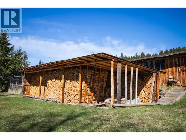 7115 CONNIE ROAD Bridge Lake, British Columbia in Houses for Sale in 100 Mile House - Image 7