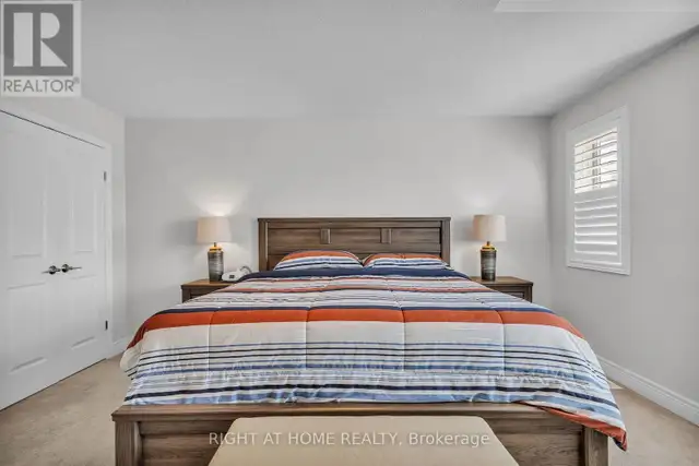 321 CARRIAGE WAY Waterloo, Ontario in Houses for Sale in Kitchener / Waterloo - Image 30