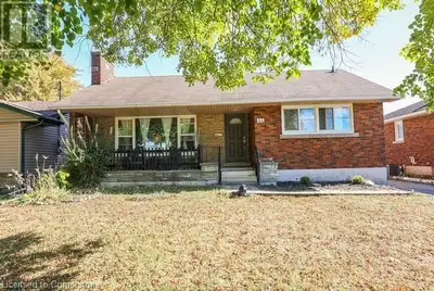 44 GOLDEN Boulevard E Welland, Ontario